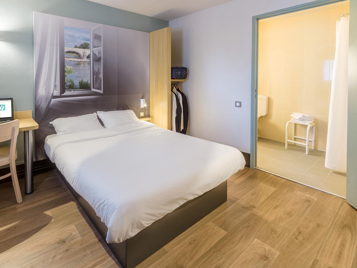 B&B Hôtel Angers 2 Université Beaucouzé Exterior foto